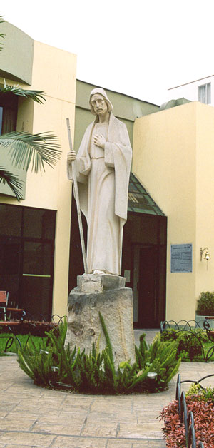 San José. Instituto Geriatrico de la Policía Nacional. Magdalena. Lima